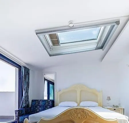 Marin ホテル ウルラ